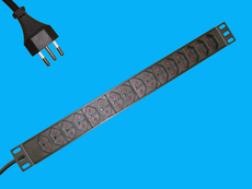 19" PDU 16x T13, 1HE, 3m, T12
